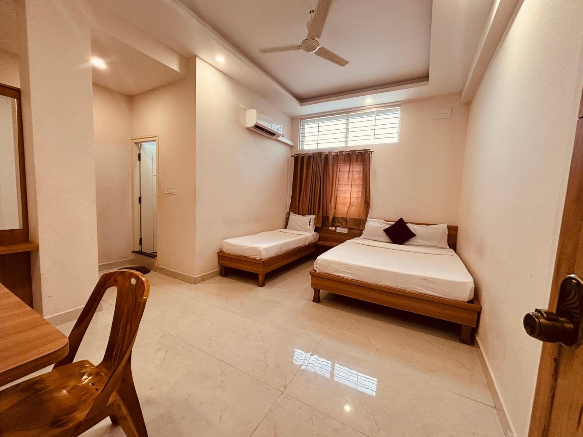 Seema Palace Inn 1 Km From Railwaystaion Mysore Eksteriør bilde